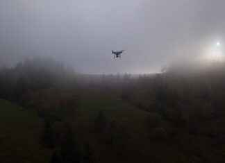 How to Connect a DJI Osmo Action 4 to Your Phone for Live Streaming How to Connect a DJI Osmo Action 4 to Your Phone for Live Streaming