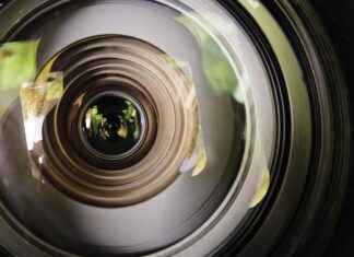 How to Film in Low Light with an Action Camera (Without Noise & Blur) How to Film in Low Light with an Action Camera (Without Noise & Blur)