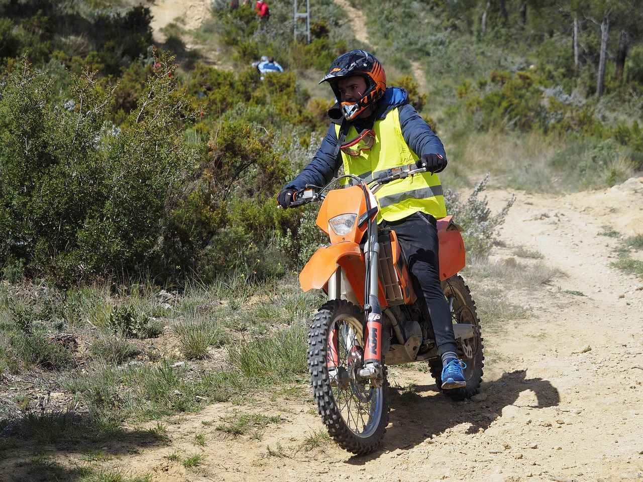 How to Mount an Action Camera on a Motorcycle Helmet 8 What Are the Legal Considerations for Filming While Riding?