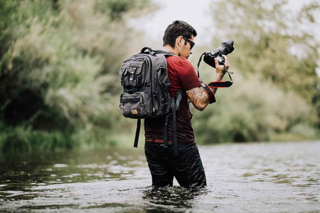 Why Action Cameras Are Replacing DSLRs for Adventure Filmmakers 8 How Do Action Cameras Facilitate Unique Angles and Perspectives?